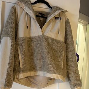 Patagonia Women's Tan Fleece Jacket